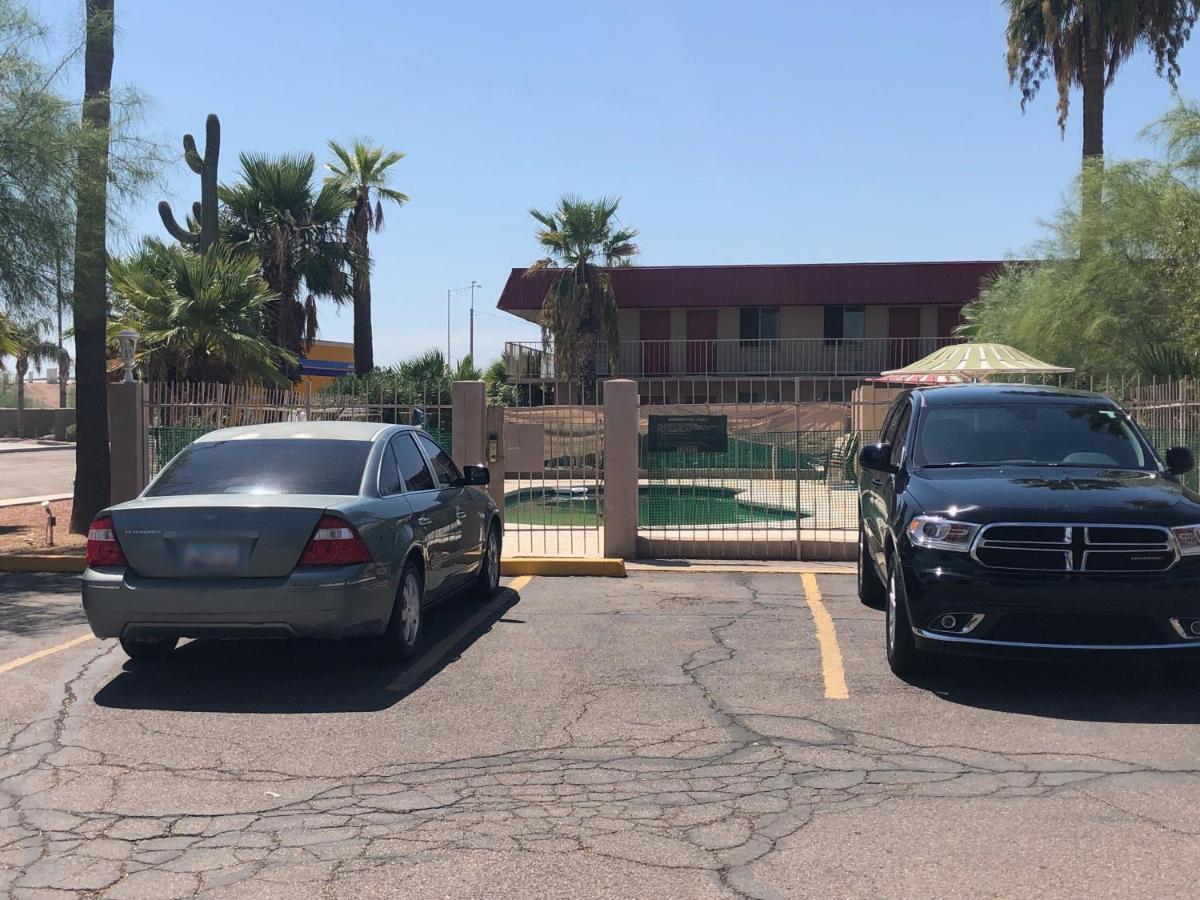 Oyo Hotel Eloy Az I-10 Extérieur photo